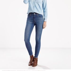 Levi’s Mile High Super Skinny Jeans
